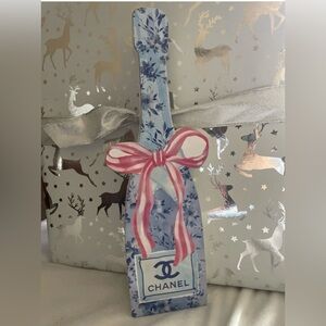 Chanel Champagne 3D Blue Floral w/ Pink Bow Bottle Wood Decor 13” NEW